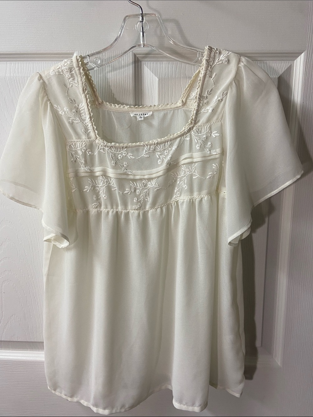En Creme Ivory Embroidered Square-Neck Blouse
